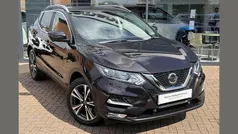Black Used 2019 Nissan Qashqai N-Connecta SUV | £12,499 (Good price)