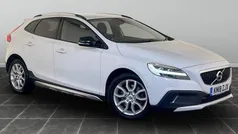 Used 2017 Volvo V40 CC Pro Estate | £10,595 (Fair price)