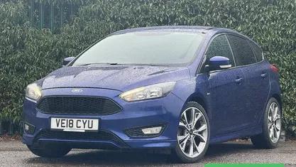 Used Ford Focus ST-Line 140 HP (102 kW) 2017 Blue Hatchback