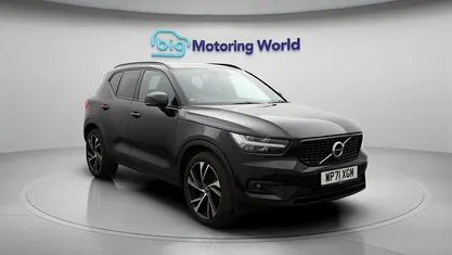 Used Volvo XC40 R-Design Pro 197 HP (144 kW) 2021 Black SUV