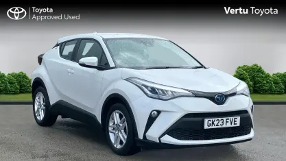 Second-hand Toyota C-HR 122 CP (89 kW) 2023 Alb SUV
