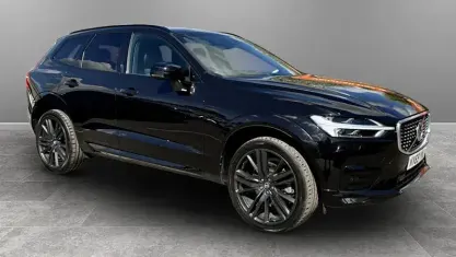 Used Volvo XC60 R-Design Pro 235 HP (172 kW) 2019 Black SUV