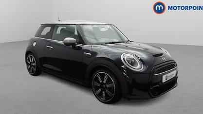 Used Mini Cooper S Exclusive 178 HP (130 kW) 2022 Blue/black Hatchback