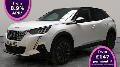 Used Peugeot e-2008 Premium 100 kW (136 HP) 2022 White SUV