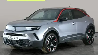 Usado Vauxhall Mokka GS Line 131 HP (96 kW) 2022 Cinzento SUV