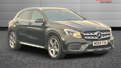 Used 2019 Mercedes GLA200 AMG line SUV | £14,355 (Fair price)