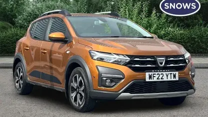 Used Dacia Sandero Prestige 91 HP (66 kW) 2022 Orange Hatchback