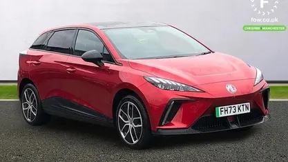 Used MG MG4 EV Trophy 180 kW (245 HP) 2024 Red Hatchback