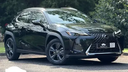 Used Lexus UX 300h 199 HP (146 kW) 2026 SUV