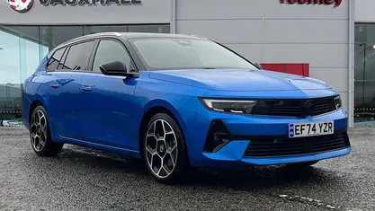 Used Vauxhall Astra Ultimate 179 HP (131 kW) 2025 Estate