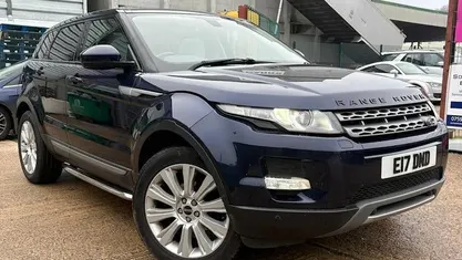 Used Land Rover Range Rover evoque Pure 190 HP (139 kW) 2015 Hatchback