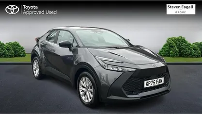 Used 2025 Toyota C-HR SUV | £25,690 (Fair price)