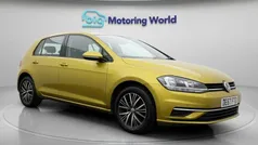Used 2017 VW Golf VII SE Hatchback | £11,800 (Fair price)