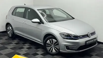 Used VW e-Golf 100 kW (136 HP) 2019 Silver Hatchback