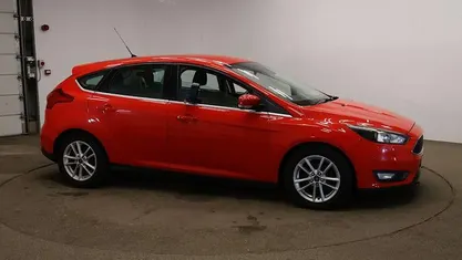 Red Used 2016 Ford Focus Zetec Hatchback | £4,499 (Good price)