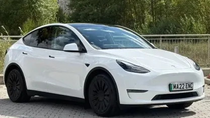 Used Tesla Model Y Long Range AWD 286 kW (389 HP) 2025 SUV