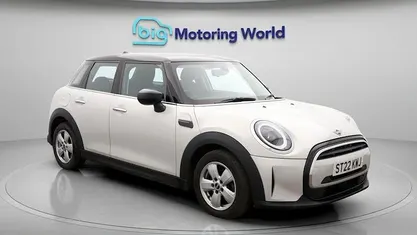 Silver Used 2022 Mini Cooper Classic Hatchback | £16,155 (Fair price)