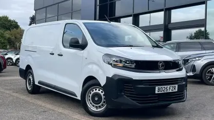 Used Vauxhall Vivaro 120 HP (88 kW) 2026 MPV