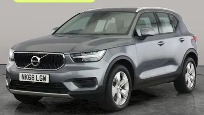 Used 2020 Volvo XC40 Momentum SUV | £20,063 (Fair price)