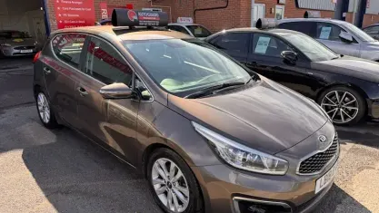 Used Kia Ceed 135 HP (99 kW) 2018 Brown Hatchback