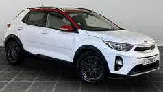 White Used 2020 Kia Stonic SUV | £12,995 (Fair price)