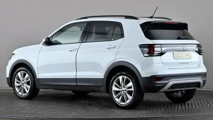 Used VW T-Cross Active 110 HP (80 kW) 2021 White SUV