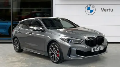 Begagnad BMW 128 Comfort Edition 265 HK (194 kW) 2023 Grå Halvkombi