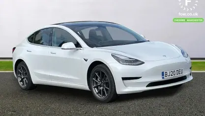 Used Tesla Model 3 Standard Range 180 kW (245 HP) 2020 White Sedan