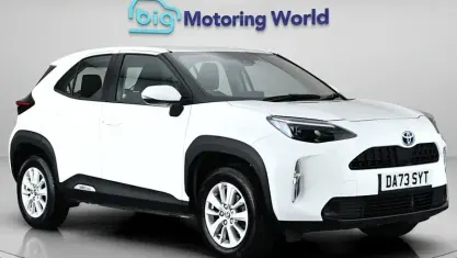 Used Toyota Yaris Cross 116 HP (85 kW) 2023 White SUV