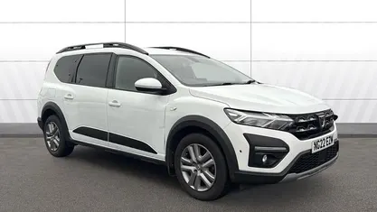 Used Dacia Jogger Comfort 110 HP (80 kW) 2022 White MPV