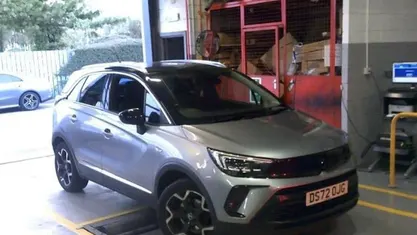 Used 2024 Vauxhall Crossland Ultimate SUV | £12,300 (Fair price)