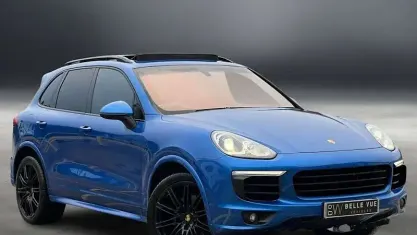 Used Porsche Cayenne 262 HP (192 kW) 2016 Blue SUV