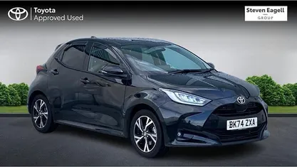 Used 2025 Toyota Yaris Hybrid Design Hatchback | £19,502 (Fair price)
