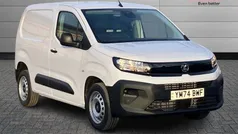 New 2025 Vauxhall Combo MPV | £19,794 (Fair price)
