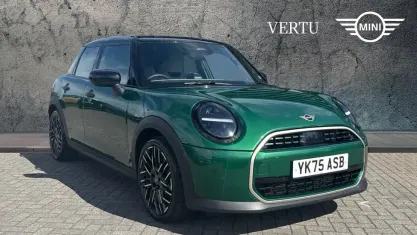 Used Mini Cooper Hatch 114 kW (156 HP) 2026 Green Hatchback