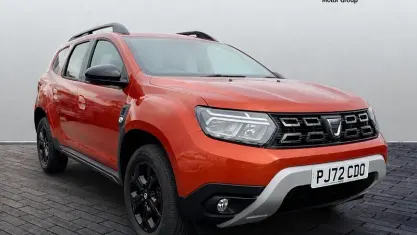 Used Dacia Duster Extreme 91 HP (66 kW) 2022 Orange SUV