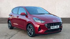 Red Used 2022 Hyundai i10 Premium Hatchback | £13,941 (Fair price)