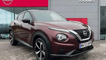 Used Nissan Juke Tekna 114 HP (83 kW) 2023 Red SUV