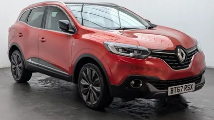 Used 2017 Renault Kadjar Signature SUV | £7,850 (Fair price)