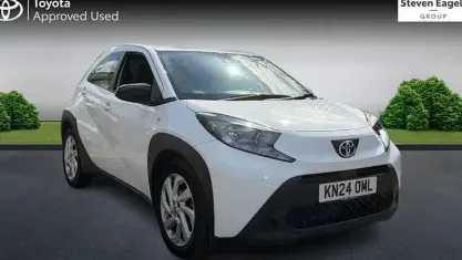 Usado Toyota Aygo X PURE 72 HP (52 kW) 2025 SUV
