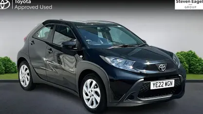 Used Toyota Aygo X PURE 72 HP (52 kW) 2025 SUV