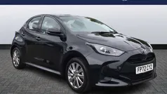Black Used 2022 Toyota Yaris Hybrid Hatchback | £15,995 (Good price)
