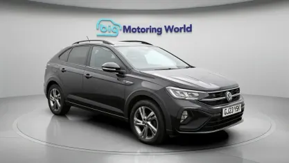 Używany VW Taigo R-line 110 KM (80 kW) 2023 Czarny SUV