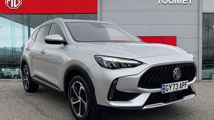 Używany MG HS Trophy 162 KM (119 kW) 2023 Srebrny SUV