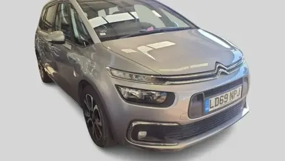 Usado Citroën C4 SpaceTourer Feel 131 CV (96 kW) 2019 Gris Monovolumen