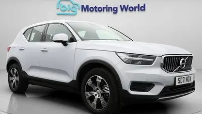 Used Volvo XC40 Inscription 197 HP (144 kW) 2021 Silver SUV
