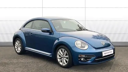 Used VW Beetle Design 105 HP (77 kW) 2017 Blue Hatchback