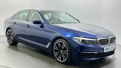 Used BMW 520 Comfort Edition 190 HP (139 kW) 2019 Blue Sedan