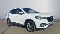 White Used 2023 MG HS Exclusive SUV | £16,600 (Fair price)