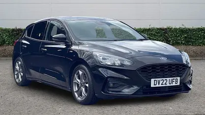 Used Ford Focus ST-Line 125 HP (91 kW) 2021 Hatchback
